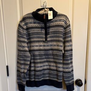 NWT- Vineyard Vines Men's Blue and White Zip-Up Sweater